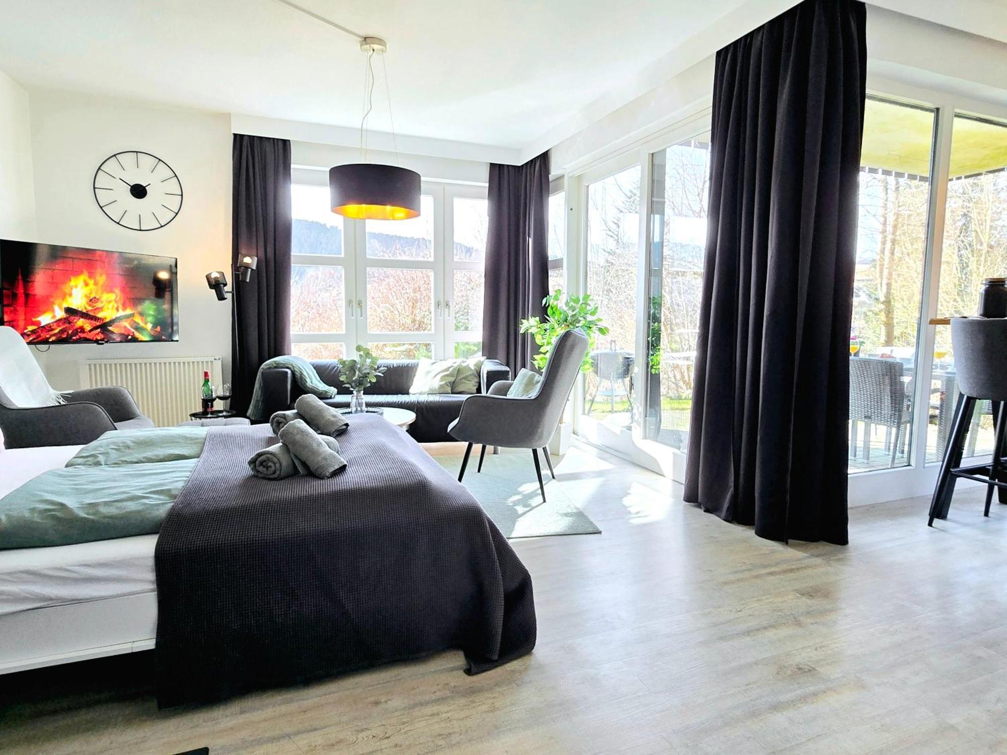 Ferienwohnung Fuchsbau Mit Kamin & Terrasse & Hunde Винтерберг Екстериор снимка