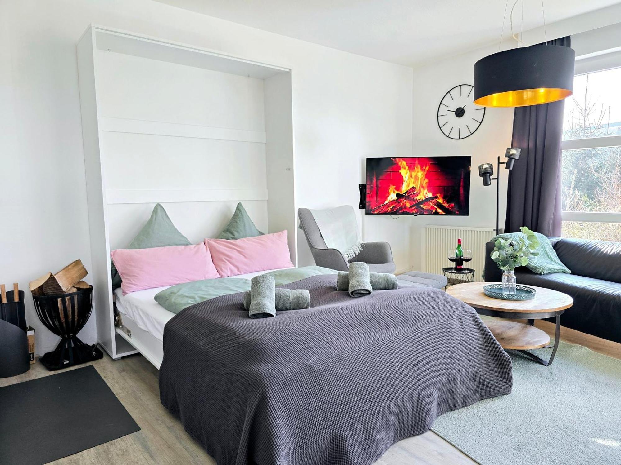 Ferienwohnung Fuchsbau Mit Kamin & Terrasse & Hunde Винтерберг Екстериор снимка