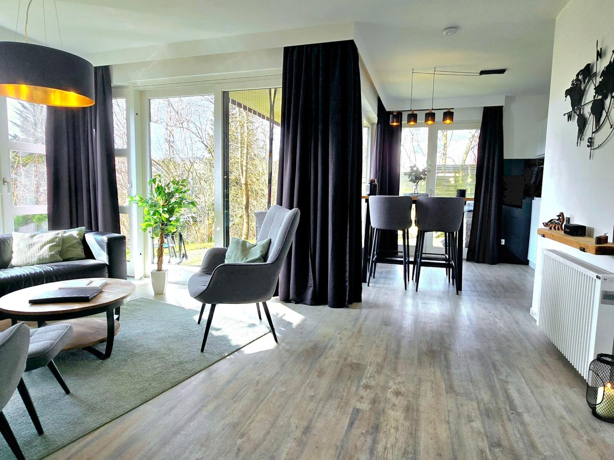 Ferienwohnung Fuchsbau Mit Kamin & Terrasse & Hunde Винтерберг Екстериор снимка